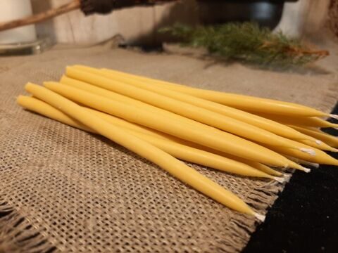 YELLOW №8 Beeswax Candle Tamrita.  Natural Pur Beeswax Taper Church Candles, h-12,6